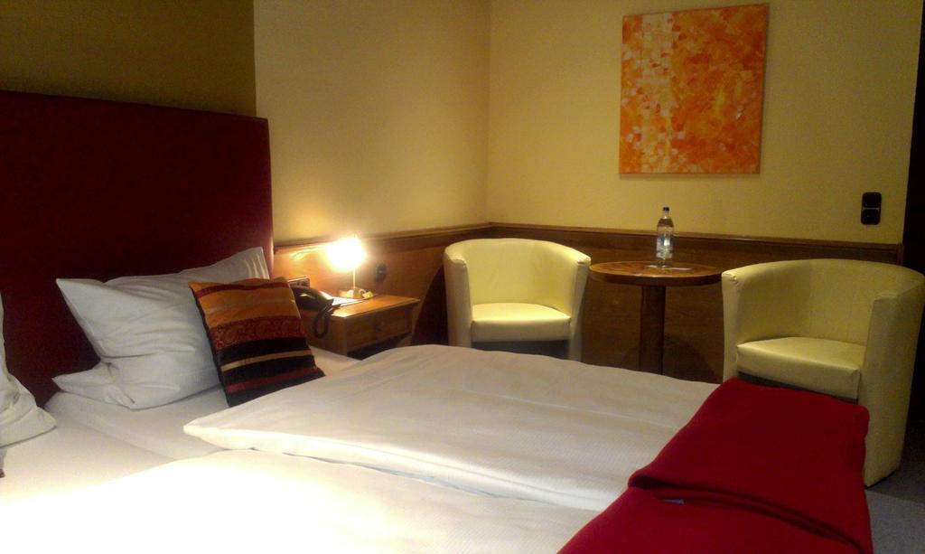 Hotel Zur Post Schönberg Zimmer foto